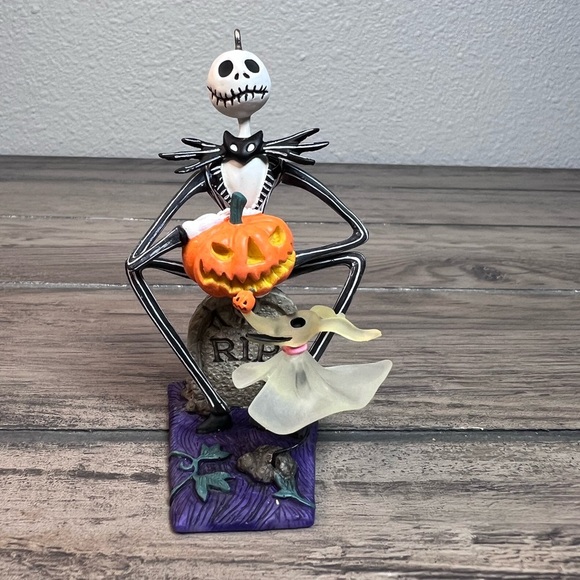 Hallmark NIB 2008 Halloween Ornament Jack Skellington Nightmare Before Christmas - Picture 2 of 9